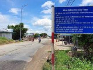 Đất mặt tiền ql phụng hiệp  diện tích vừa, dễ khai thác