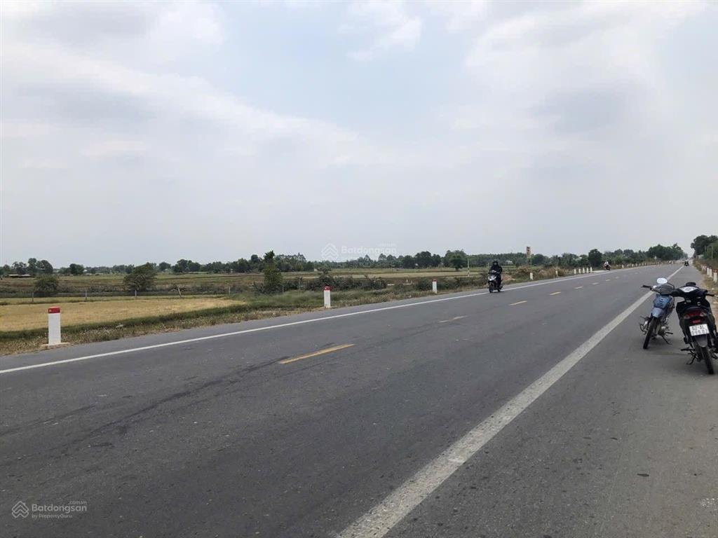 Bán đất 1.015m2 full thổ cư an ninh tây, đức hòa