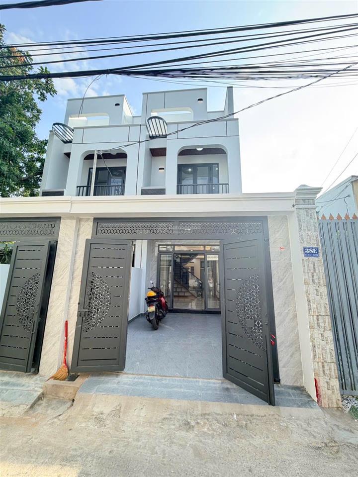 Bán nhà sổ riêng hoàn công giá rẻ phường tân phong. dt 80m2 giá 3tỷ7