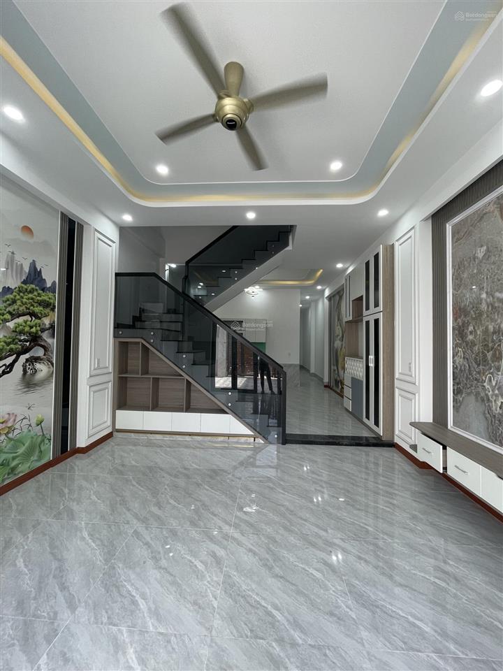 Bán nhà hoá an. dt 100m2(5x20) sổ riêng hoàn công. giá 3tỷ850tr, 3p ngủ, sân xe hơi, đường 6m.