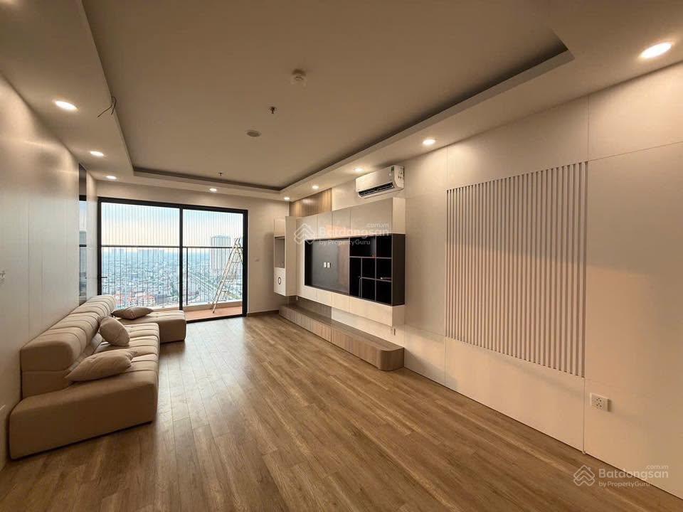 Cho thuê căn hộ 2pn 77m hướng đông nam mát mẻ