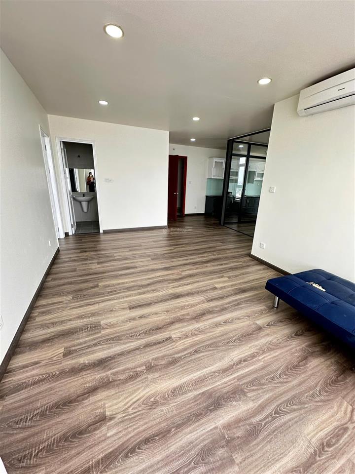 Chính chủ bán căn hộ valeo 82m2 3pn 2wc