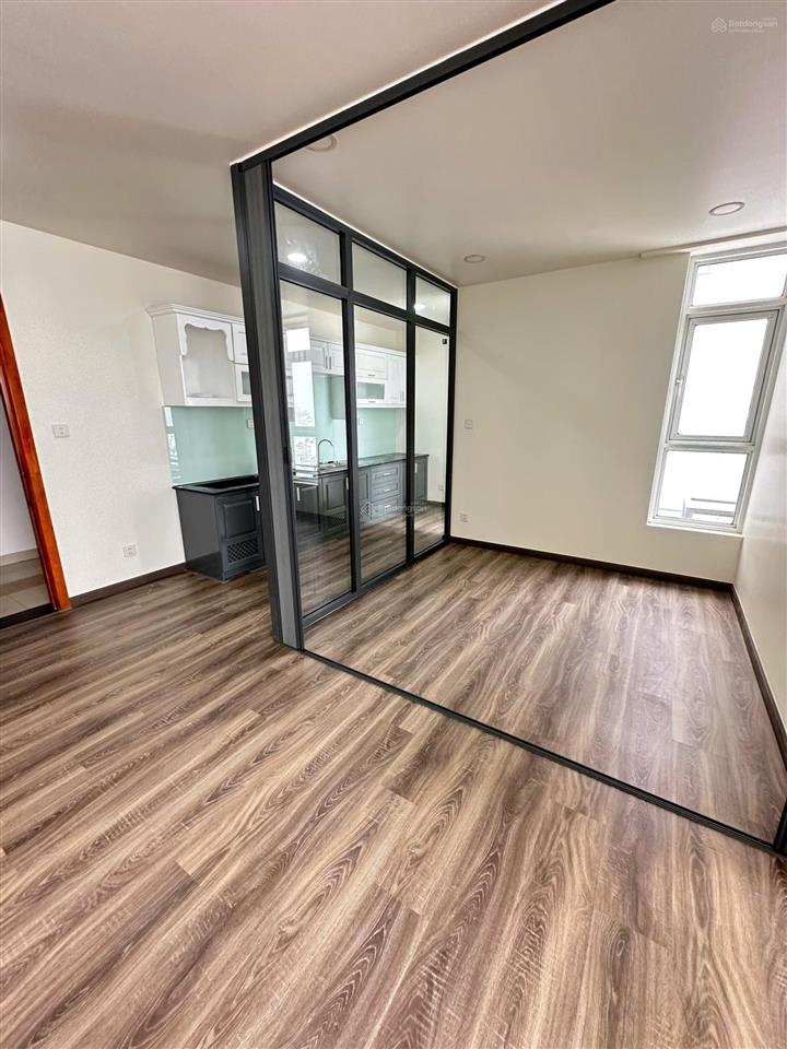 Chính chủ bán căn hộ valeo 82m2 3pn 2wc