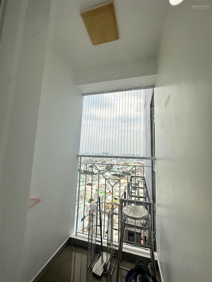 Chính chủ bán căn hộ valeo 82m2 3pn 2wc