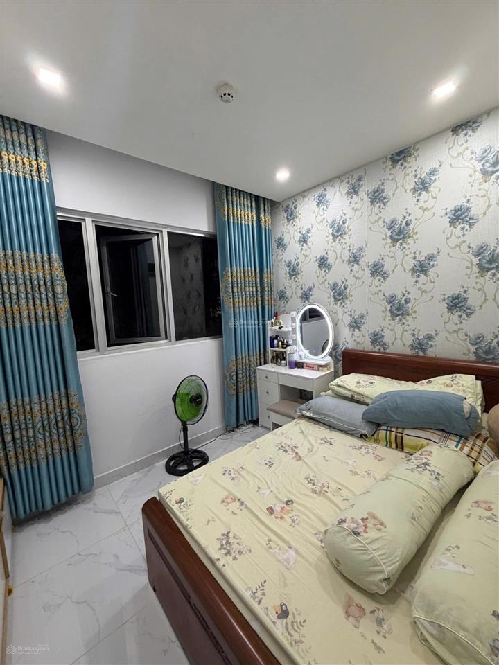 Bán căn góc ruby celadon city  67m2 2pn 2wc  shr  4,35 tỷ