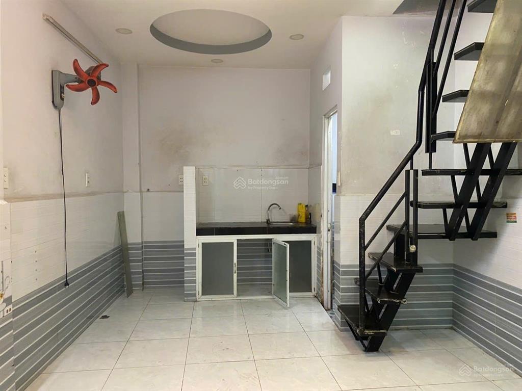 Cho thuê nhà mặt tiền hẻm 6 mét phù hợp kinh doanh
