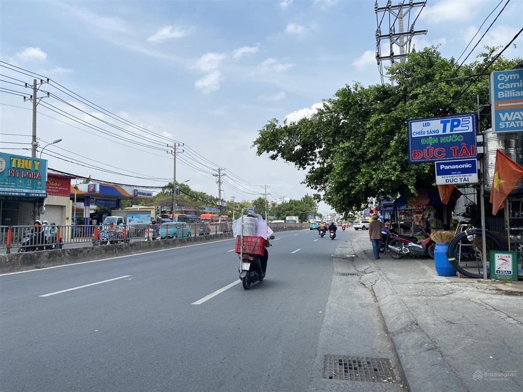 Thủ đức mặt tiền quốc lộ 13 đối diện vạn phúc city 8x18m giá 26 tỷ tl