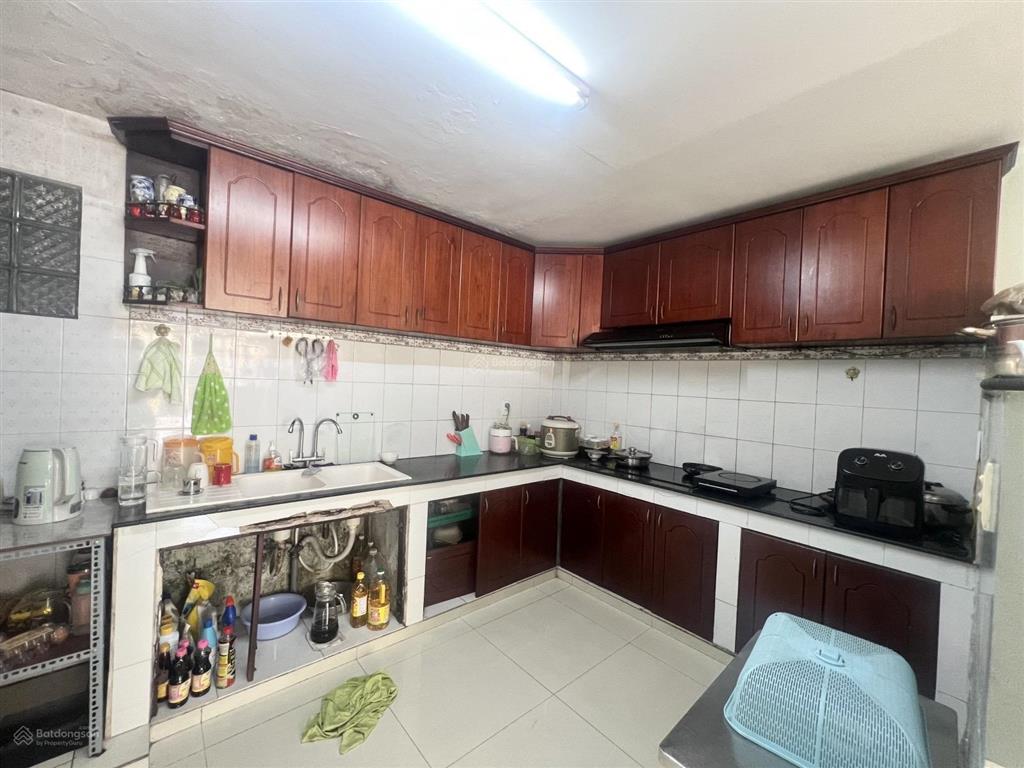 Nhà mặt tiền kinh doanh hiệp bình chánh dt 100m 812,5m 4 tầng chỉ 10,5 tỷ tl