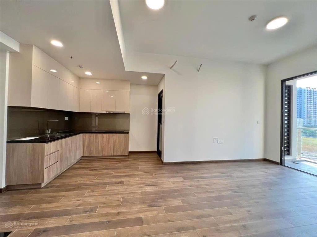 Cần bán căn hộ mizuki park, block mp678, view kênh đào. căn 80m2 2pn2wc sẵn sổ hồng. giá 4,55 tỷ