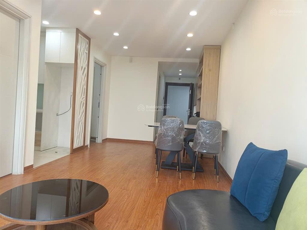 Chính chủ cần bán cc đồng phát giá 5,35 tỷ, 75m2, 2pn 2vs, tặng lại nội thất đẹp,  0988 556 ***