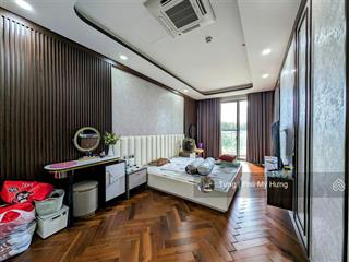 Định cư nước ngoài chủ sở hữu chuyển nhượng lại căn hộ view sông midtown  phú mỹ hưng  quận 7
