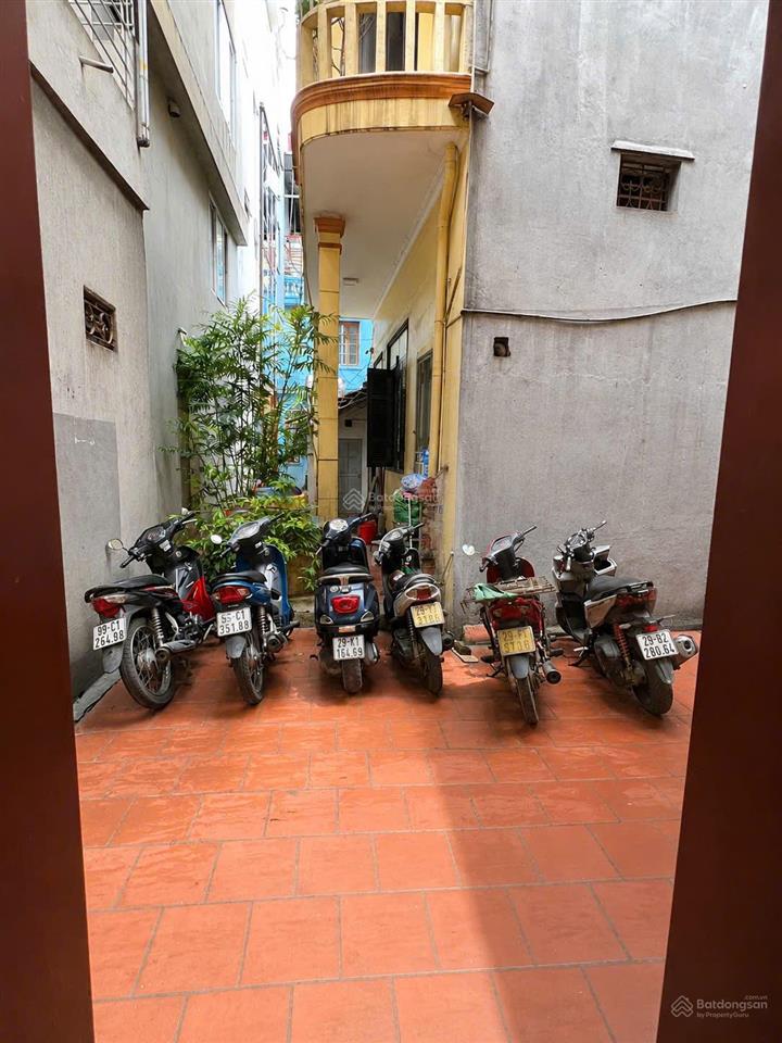 Cho thuê nhà nguyên căn ngõ 92 trần cao vân, hai bà trưng