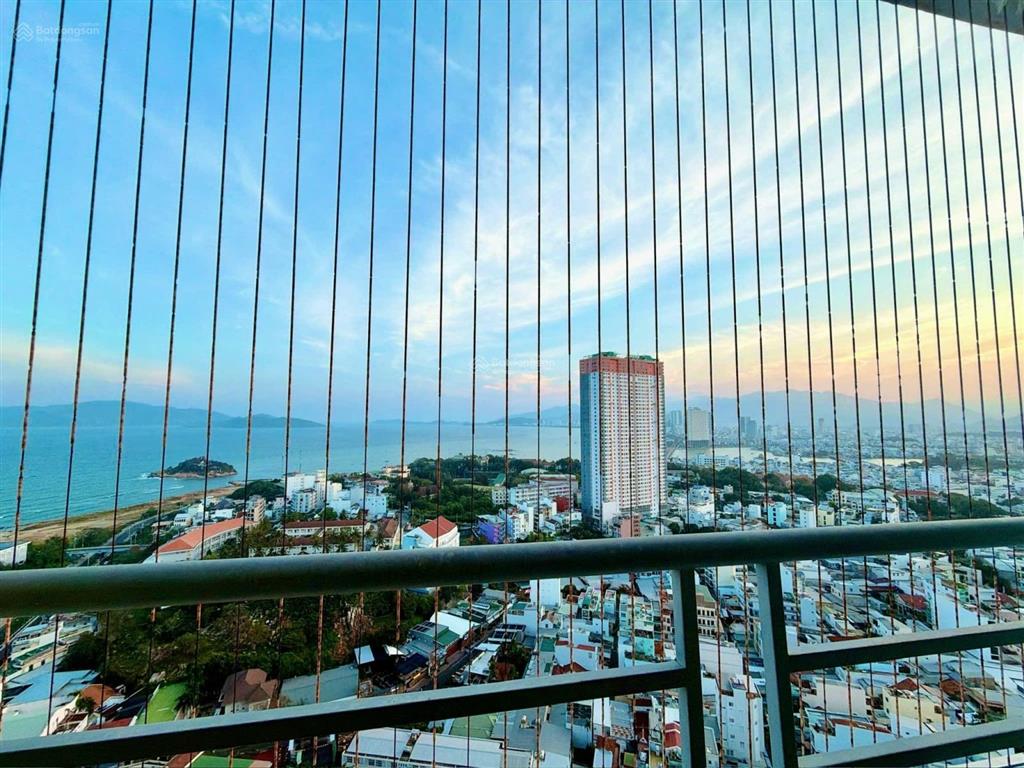 Căn góc đông nam tầng31 mườngthanhviễntriều. giá 4,3 có thương lượng. view bao đẹp, không nắng nóng