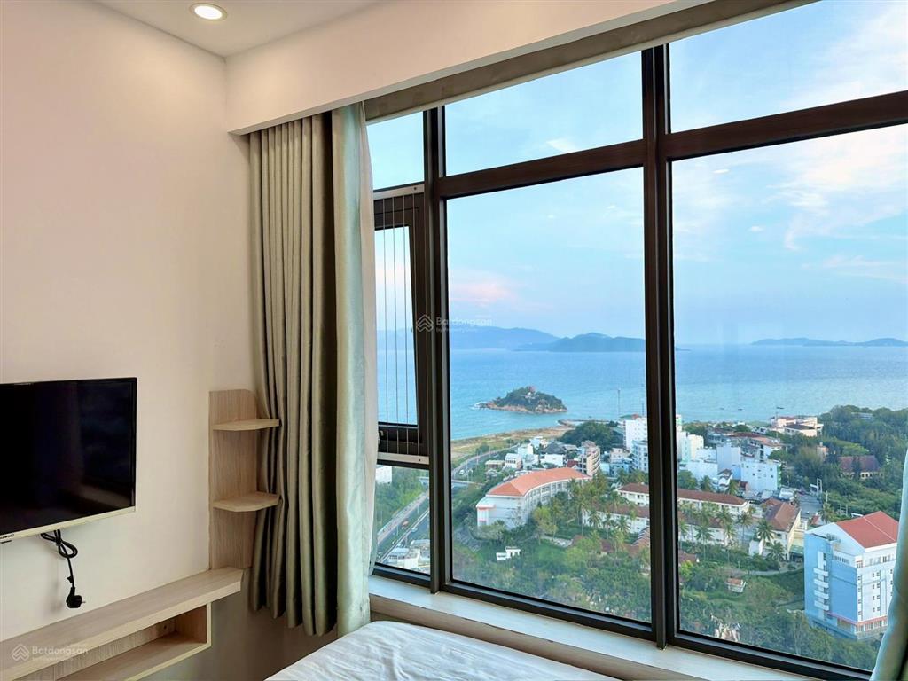 Căn góc đông nam tầng31 mườngthanhviễntriều. giá 4,3 có thương lượng. view bao đẹp, không nắng nóng