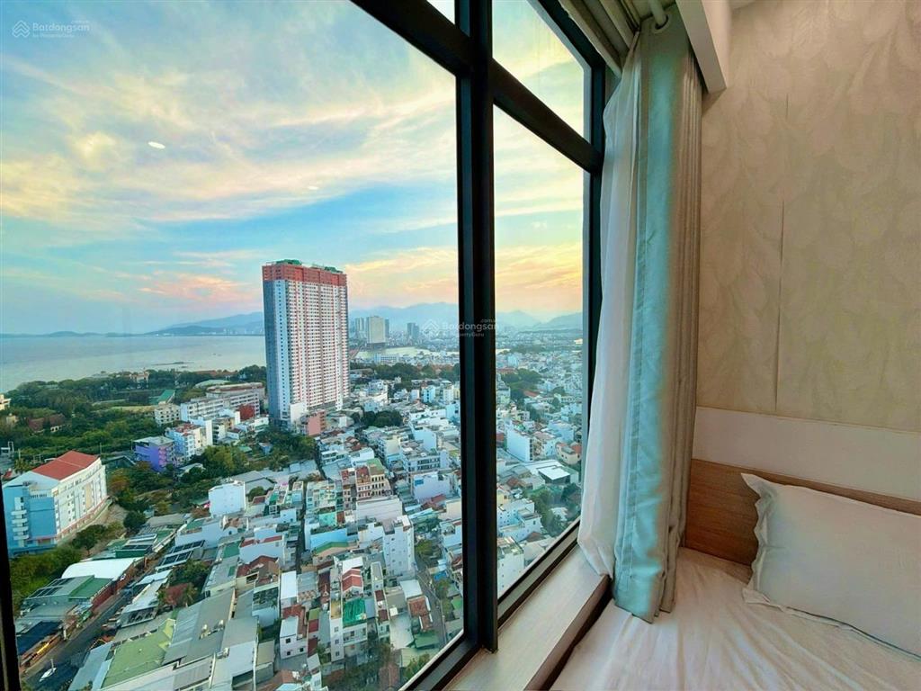 Căn góc đông nam tầng31 mườngthanhviễntriều. giá 4,3 có thương lượng. view bao đẹp, không nắng nóng