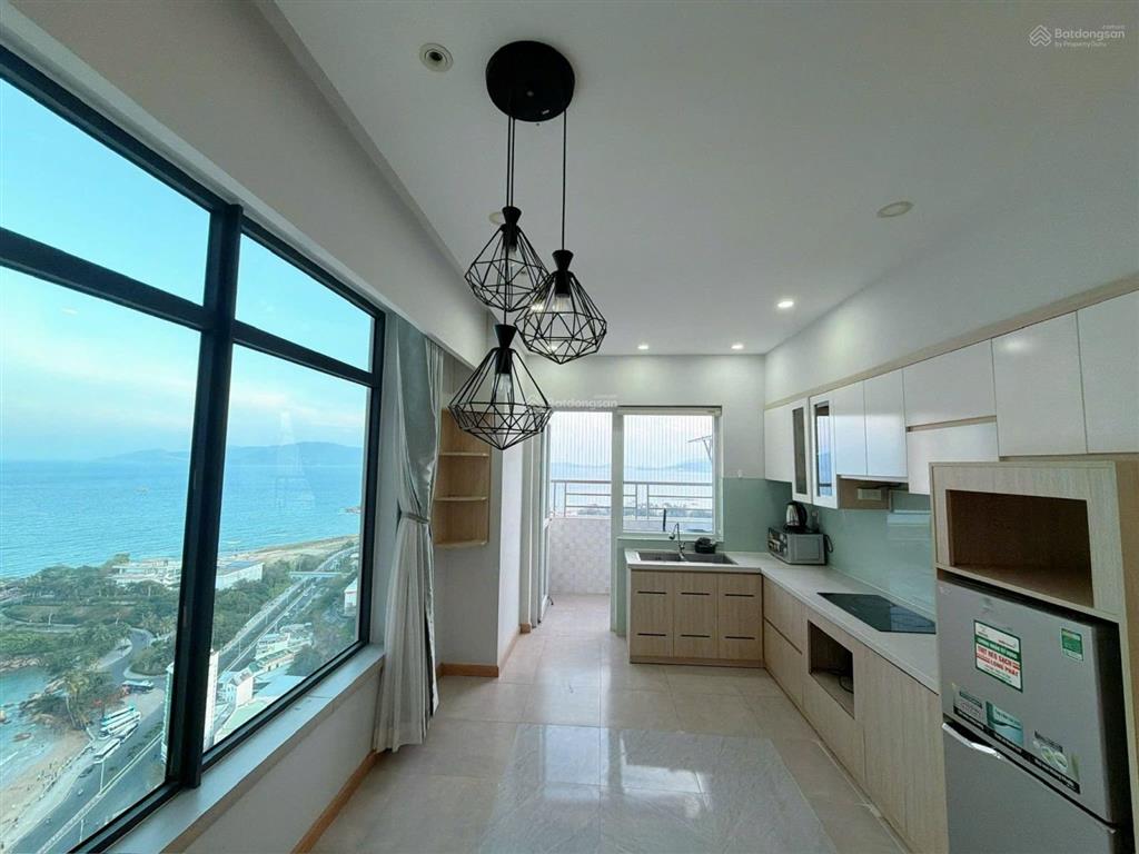 Căn góc đông nam tầng31 mườngthanhviễntriều. giá 4,3 có thương lượng. view bao đẹp, không nắng nóng