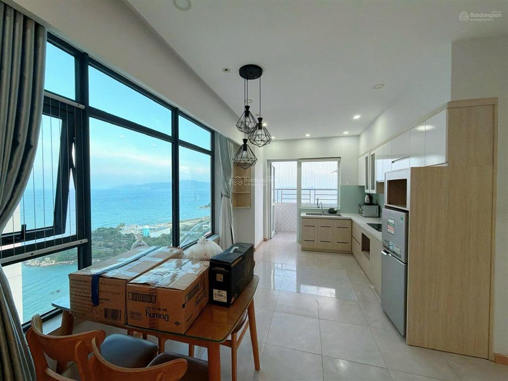 Căn góc đông nam tầng31 mườngthanhviễntriều. giá 4,3 có thương lượng. view bao đẹp, không nắng nóng