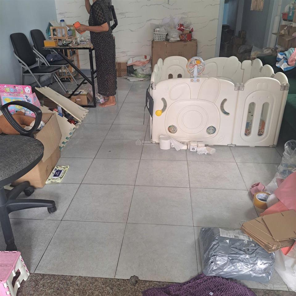 Nhà c4 tiện xây mới  bùi văn ba  quận 7  90m2  xe hơi đỗ cửa  sát mặt tiền  nhỉnh 8 tỷ.