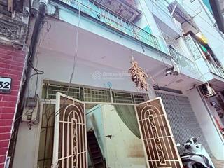 Bán nhà hxh  lý thái tổ  q10  3 tầng  5 phòng ngủ  gần mặt tiền  chỉ 5.99 tỷ.