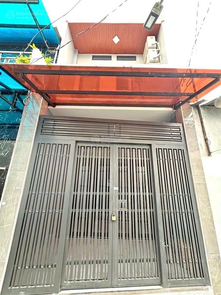 Nhà mới đẹp  p10  quận 6  32m2  sổ vuông a4, khu dân cư hiện hữu  nhỉnh 3 tỷ.
