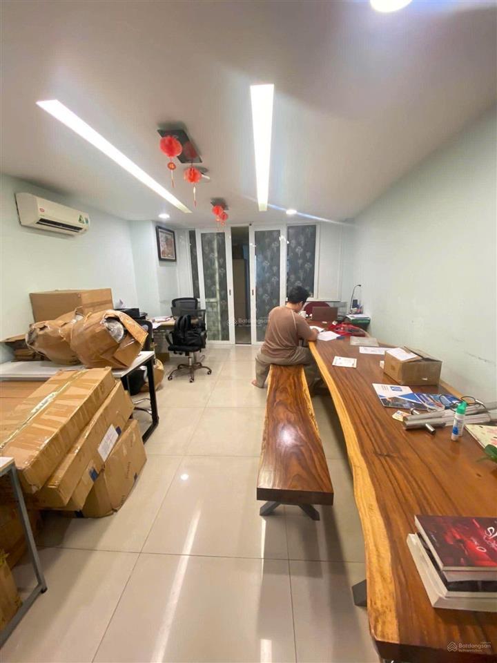 Phường 4  quận 10  5 tầng btct  83m2  nở hậu  hoàn công  7 phòng ngủ lớn  chỉ 11.9 tỷ