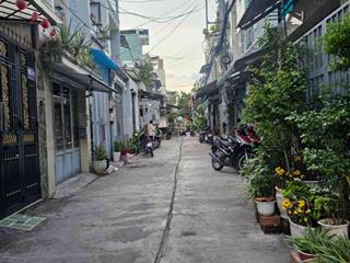 Nhanh mới kịp  không có căn thứ 2  32m2  xe hơi tới nhà  quận 6  giáp quận 5  nhỉnh 3 tỷ
