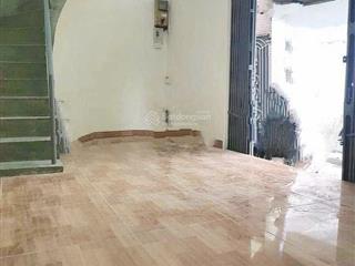 Nhà 2 mặt hẻm  3 tầng  ngang bề thế 5 8m  quận 3  hẻm ba gác thông  chỉ 4.68 tỷ.