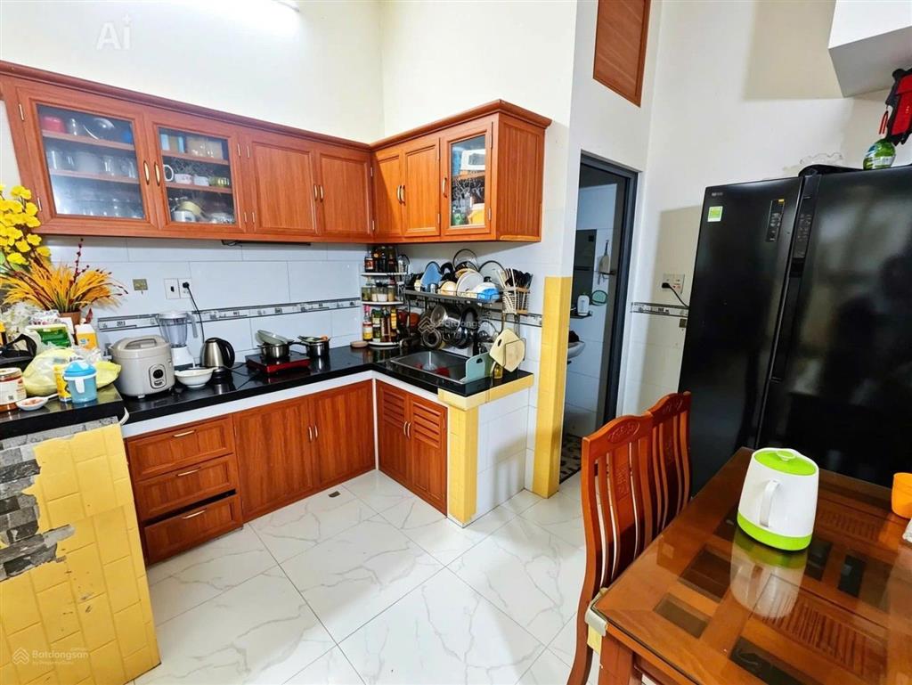 Cách mạng tháng 8  4 tầng btct  hoàn công  sổ vuông a4  khu an ninh  chỉ 5.x tỷ