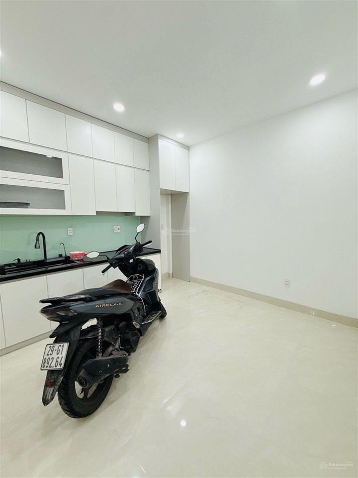 Quận 10  37m²  hẻm 4m  gần mặt tiền  chỉ nhỉnh 6 tỷ.