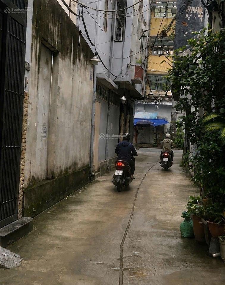 Nhà 3 tầng hoàn công  sổ vuông a4  sát mặt tiền nguyễn trãi  quận 5  sát vách quận 1  7.x tỷ