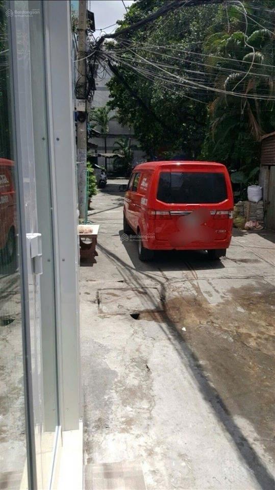 Chỉ 4.5 tỷ có nhà 3 tầng  hẻm xe tải 8m  gần mặt tiền cách mạng tháng 8  quận 10.