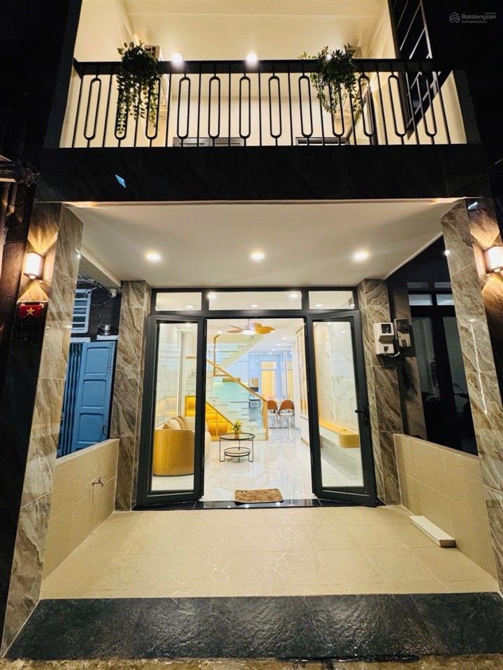 Nhà mới đẹp  full nội thất  45m  xe hơi đỗ cửa  sát mặt tiền minh phụng  quận 11  ỉ 6,** tỷ