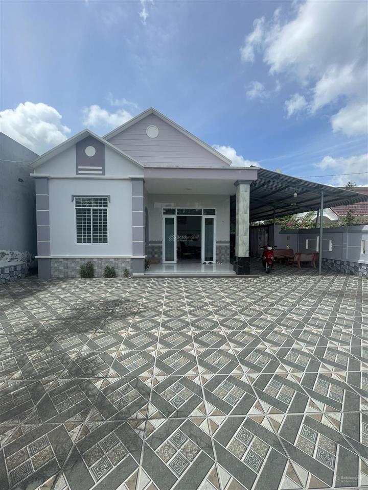 Bán nhà vườn 794m2 bến tre  có sổ hồng