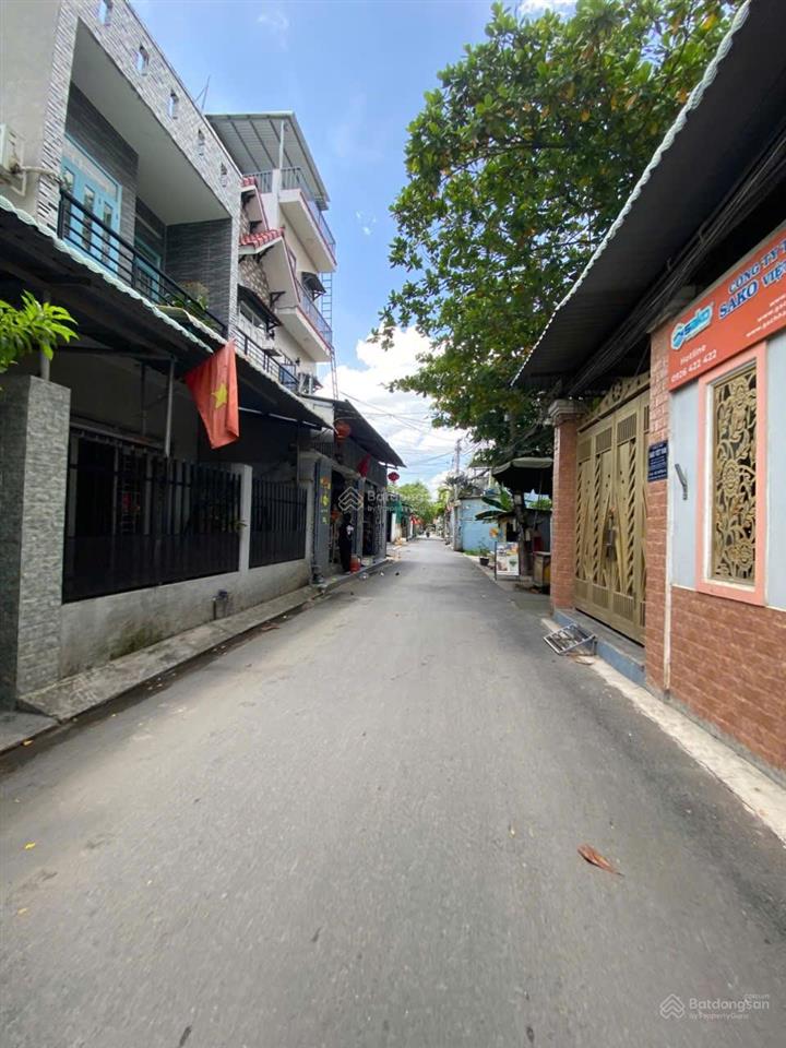 Nhà quốc lộ 13 hiệp bình phước thủ đức, oto ngủ nhà, gần vạn phúc và phạm văn đồng, 70m2,shr, 4.2tỉ