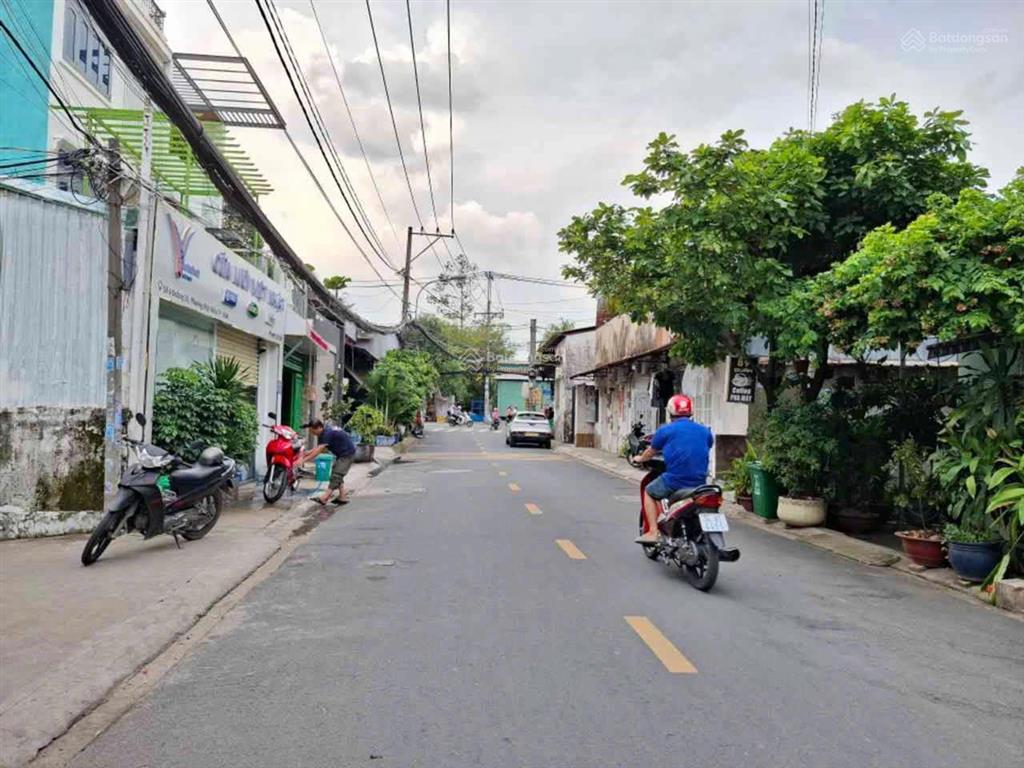 Nhà c4 linh đông thủ đức  hẻm ô tô vào nhà  45m2  cạnh phạm văn đồng  vành đai 2  4,65 tỉ