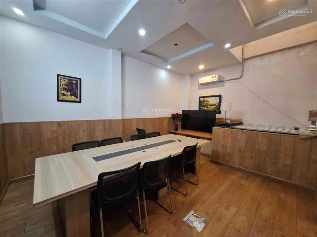 Nhà 2 tầng 117m2(7.3x16)  oto ngủ nhà 8.5 tỉlý tế xuyênlinh đông gần phạm văn đồngvành đai 2