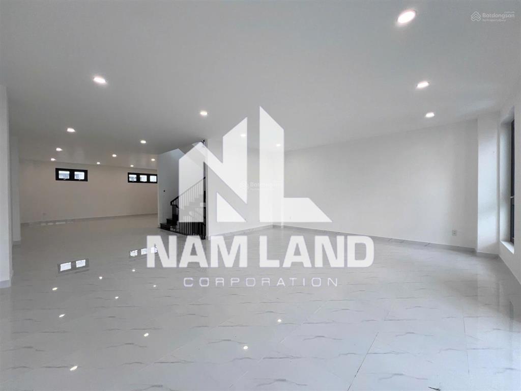 Biệt thự làm vp 4 sàn trống suốt, có thang máy khu saigon mystery chỉ 90tr