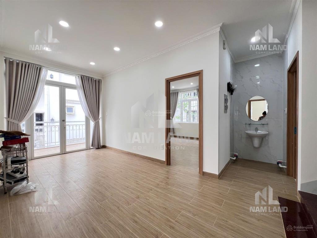 Villa 15x20 mới 100% sân vườn, 2 lầu gần global city, phước long, giá chỉ 30tr