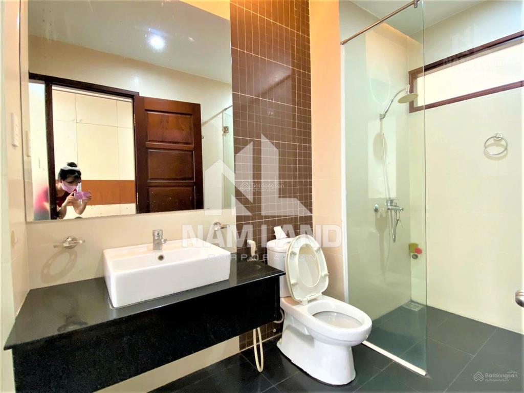 Cho thuê ngay mặt tiền đường, 3 lầu 4pn, chỉ 30tr, đ. 22, p. an phú