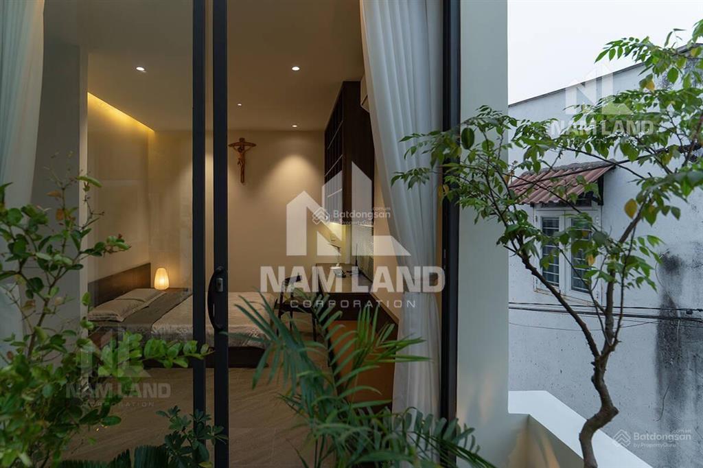 Nhà hiện đại, đường ô tô, ở+vp gần trần não, mới 100% chỉ 40tr