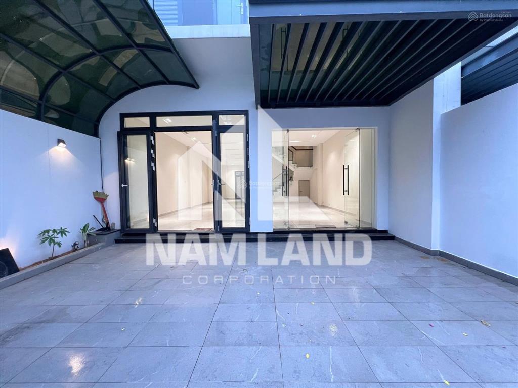 Văn phòng làm showroom đường nguyễn hoàng 4 tầng 65tr
