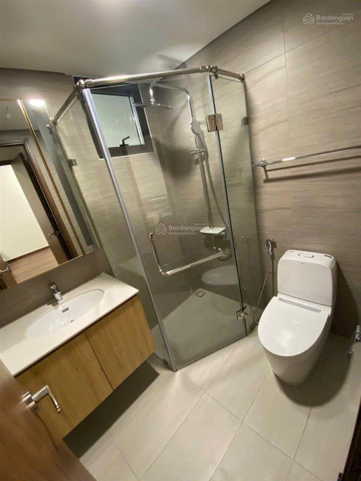 Bán căn 80m2 2pn 2wc tầng sân vườn tại akari nam long võ văn kiệt có nội thất chỉ 4,4 tỷ đã có sổ