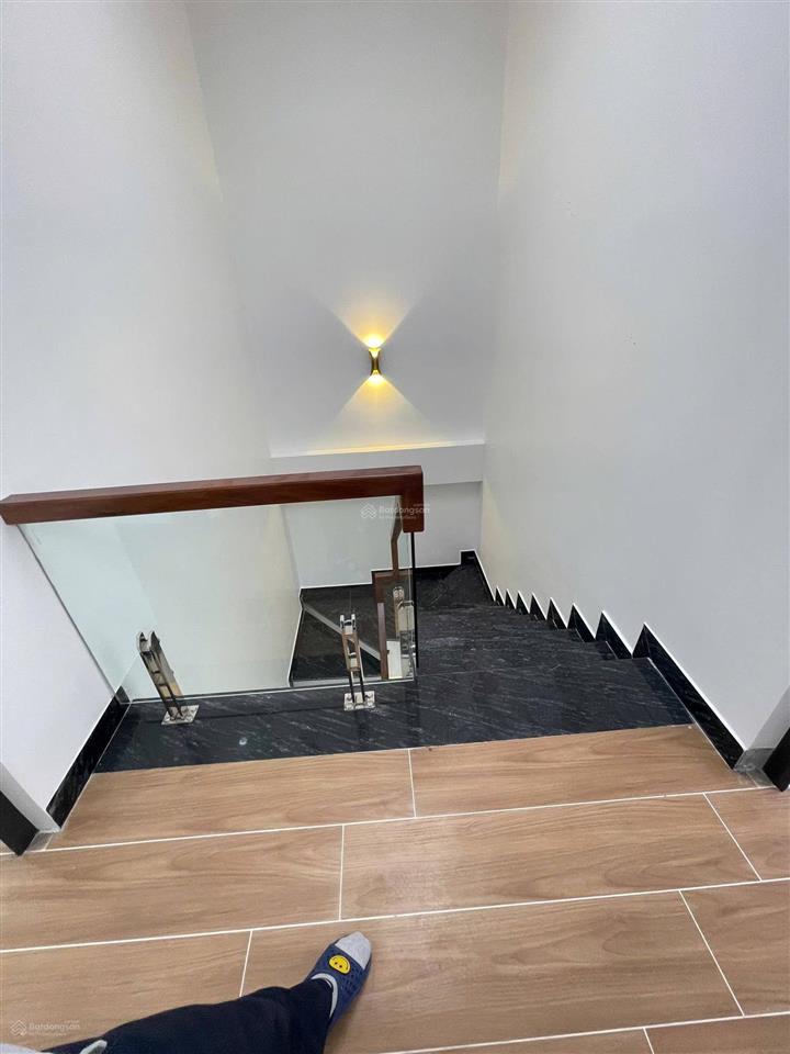 Bán nhà mỹ đình  ngõ thông  lô góc  gần ô tô  nhỉnh 7 tỷ