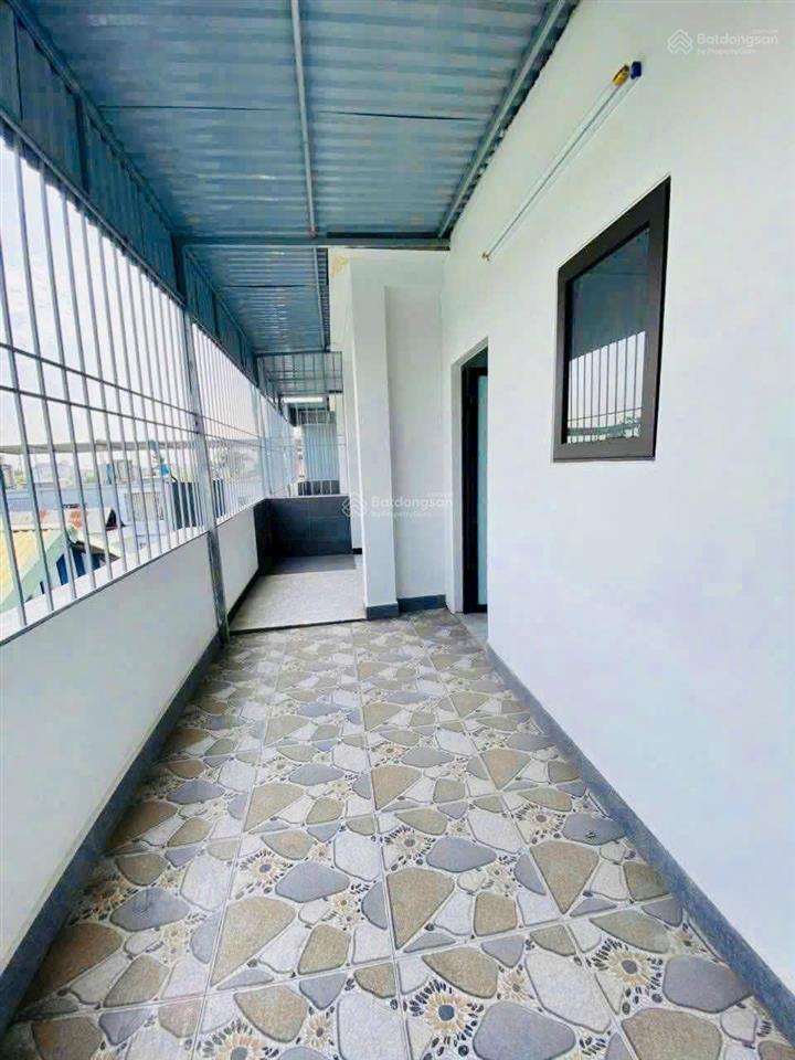 Bán nhà chương mỹ xây hiện đại/ trước nhà sân rộng, ô tô 7 chỗ đỗ trước cửa 33m2x4 tầng