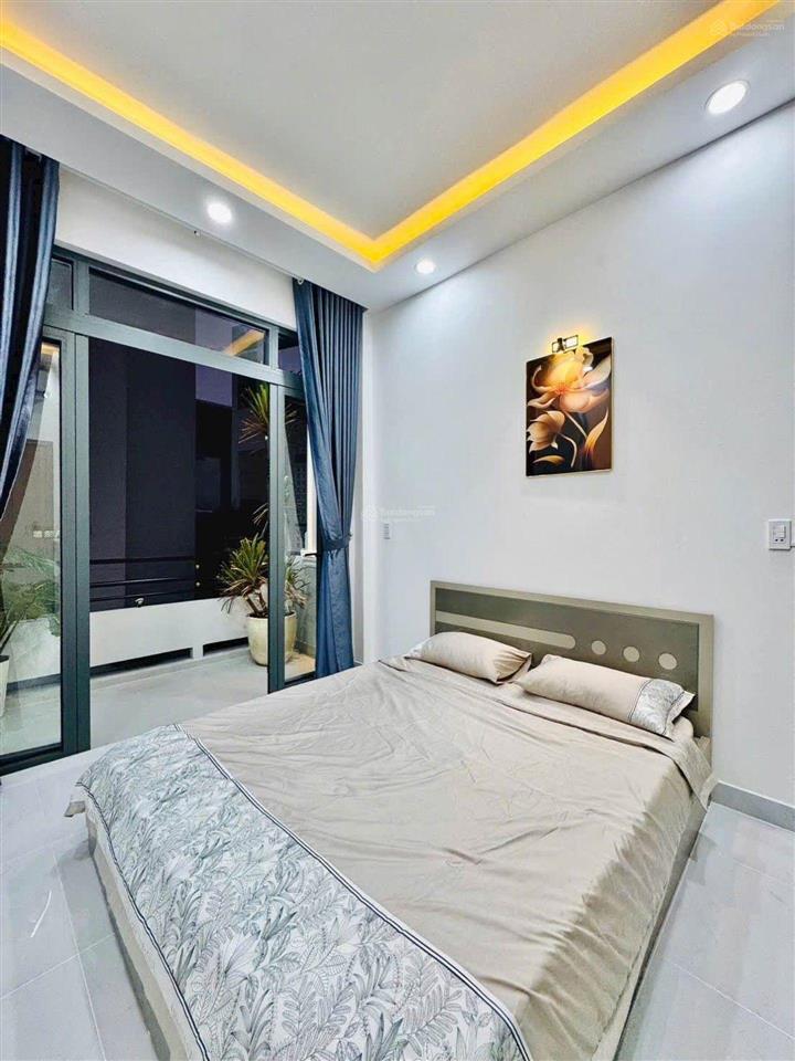Chính chủ của gia đình đình em  siêu phẩm mới đẹp  3 tầng btct  full nội thất cao cấp  hẻm thôn