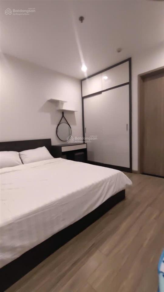 Chính chủ bán nhanh căn góc 3pn 2wc 80m2, full đồ tầng trung thấp, s218 vinhomes ocean park gia lâm