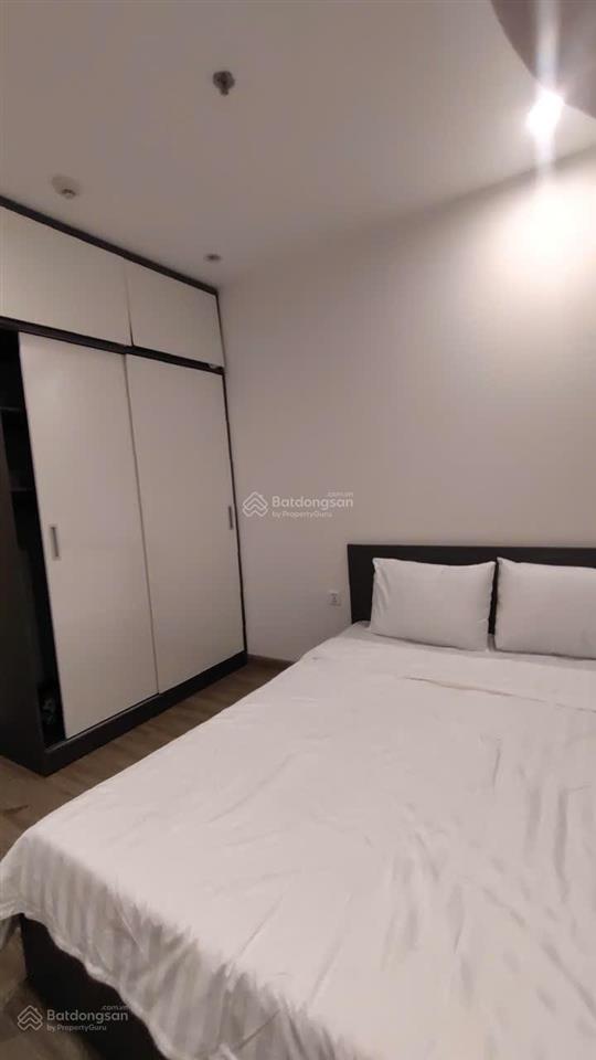 Chính chủ bán nhanh căn góc 3pn 2wc 80m2, full đồ tầng trung thấp, s218 vinhomes ocean park gia lâm