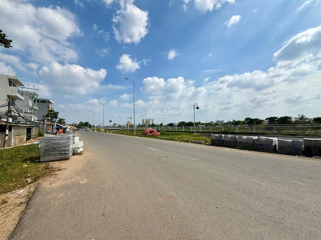 Bán đất tặng biệt thự ấp doi 3745m2 với 146m2 thổ cư phường gò vấp