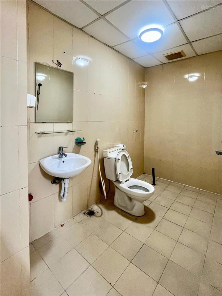 11 triệu/tháng  cho thuê gấp căn hộ 3n2vs, 110m tại c14  bộ công an  miễn trung gian