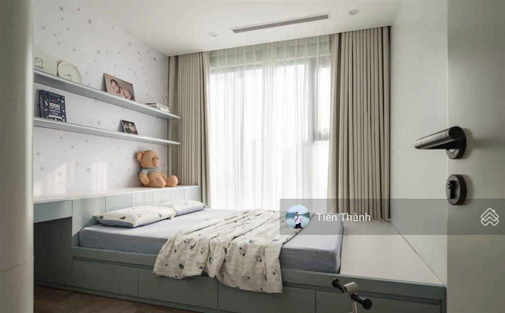 Bán gấp căn hộ lancaster núi trúc, 130m2, 3pn, 3wc, căn góc, tầng cao, view hồ, 18 tỷ. 0963 668 ***
